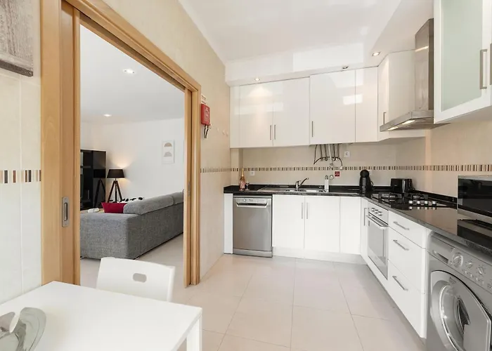 Διαμέρισμα House